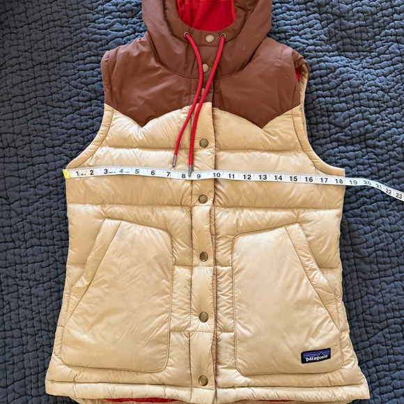 Patagonia Bivy Hooded Down Puffer Vest - Picture 4 of 6